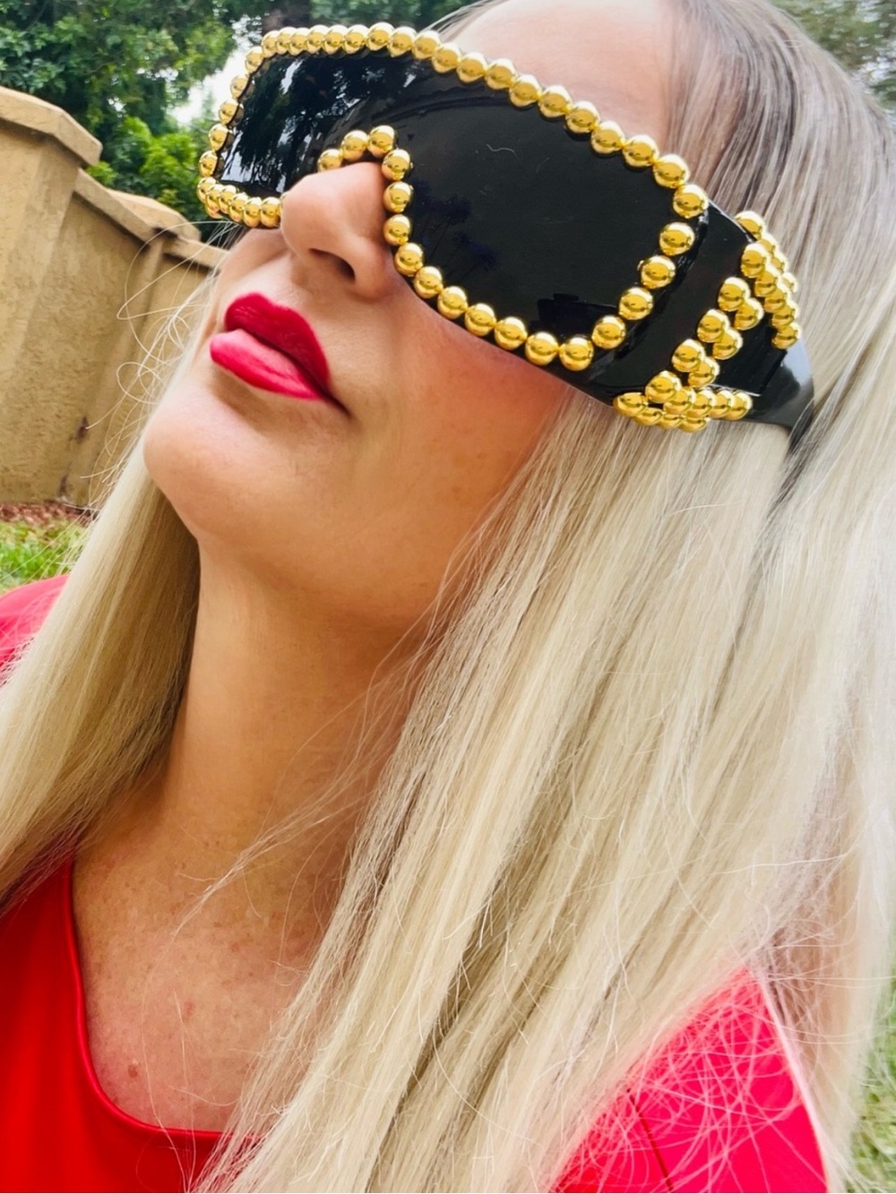 BLACK GOLD STUD SUNGLASSES
